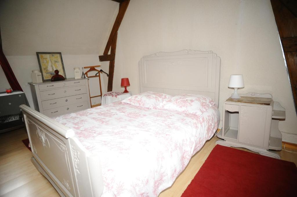 Chateau De Bertreville Bed & Breakfast Phòng bức ảnh