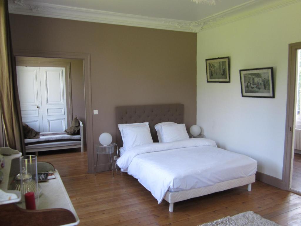 Chateau De Bertreville Bed & Breakfast Phòng bức ảnh